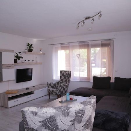 Haus Aissa Apartment Kandern Bagian luar foto